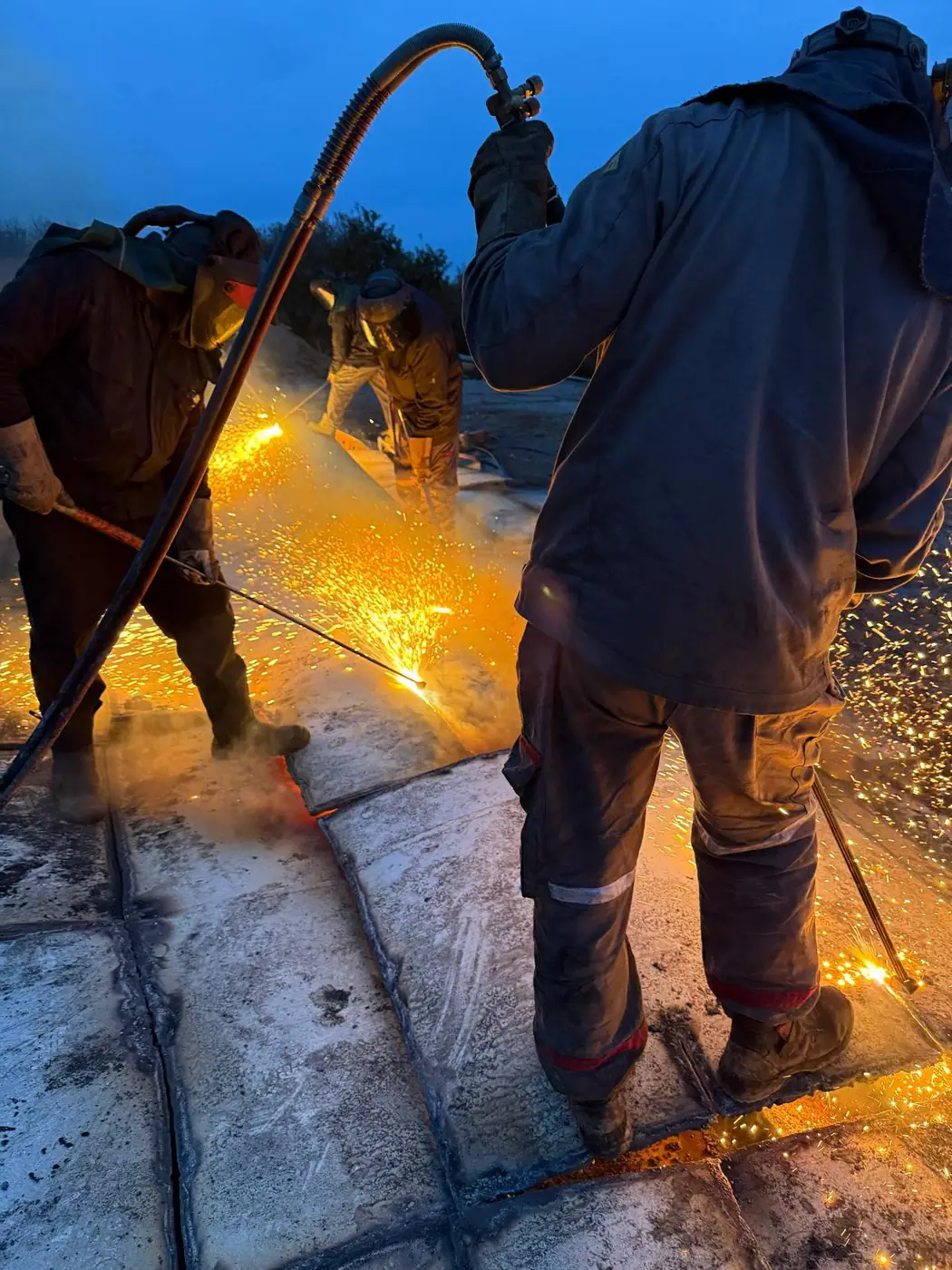 Découpe d’un équipement industriel — chantier réel
